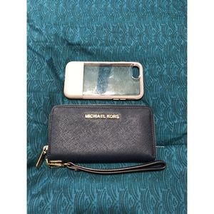 Michael Kors Navy Blue Wristlet!